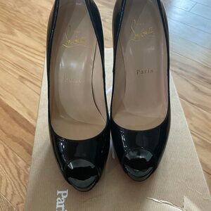 BNIB Christian Louboutin Black Patent Peep Toe Heels – Size 36, 120mm